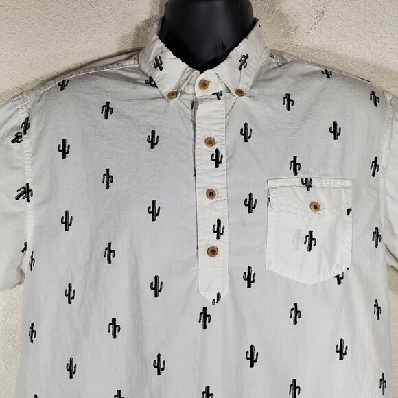 Carbon Mens Large White Saguaro Cactus Print Short-Sleeve Button-Up Shirt Cotton - Picture 6 of 9